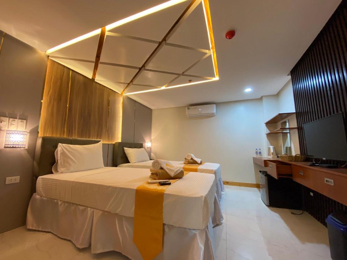 Ngn Gran Hotel Tuguegarao City Exterior photo